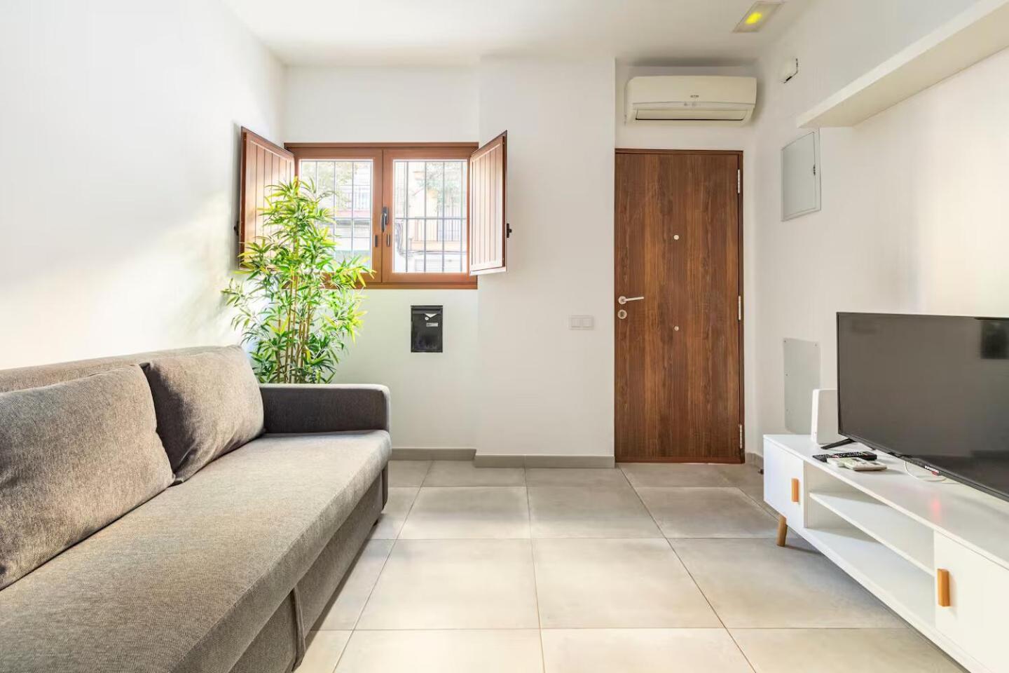 Apartamento Vivienda junto a Ruzafa / 6 PAX Valencia Exterior foto