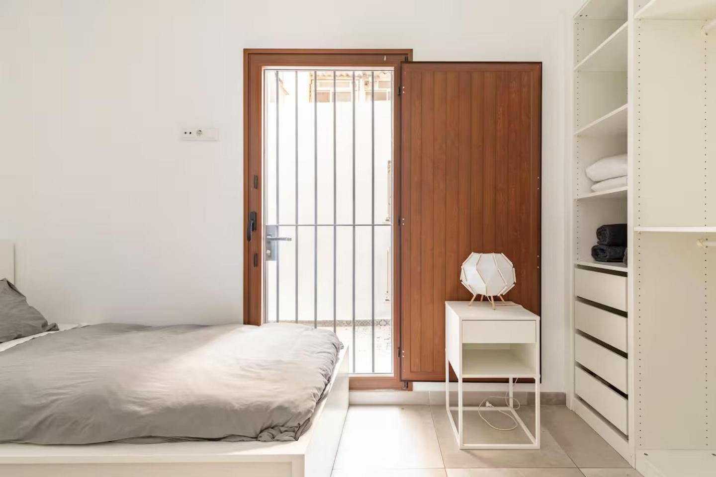 Apartamento Vivienda junto a Ruzafa / 6 PAX Valencia Exterior foto