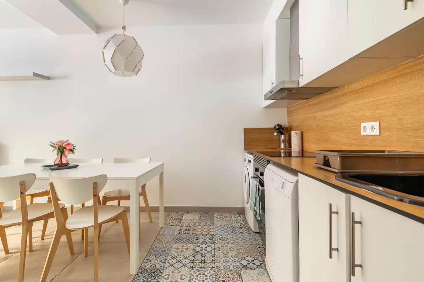 Apartamento Vivienda junto a Ruzafa / 6 PAX Valencia Exterior foto