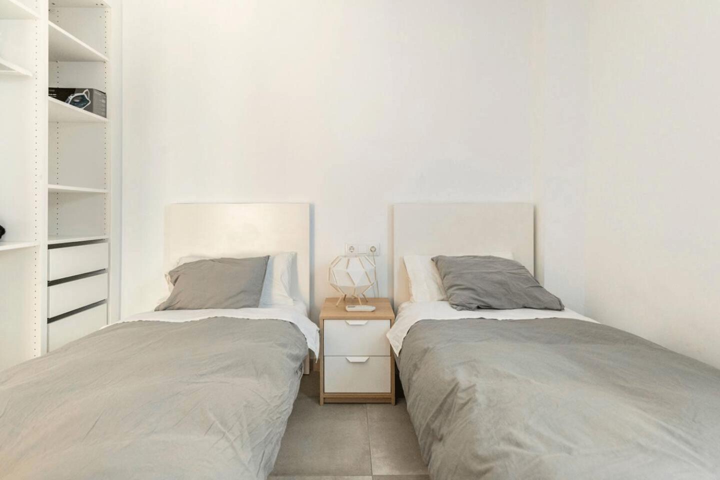 Apartamento Vivienda junto a Ruzafa / 6 PAX Valencia Exterior foto