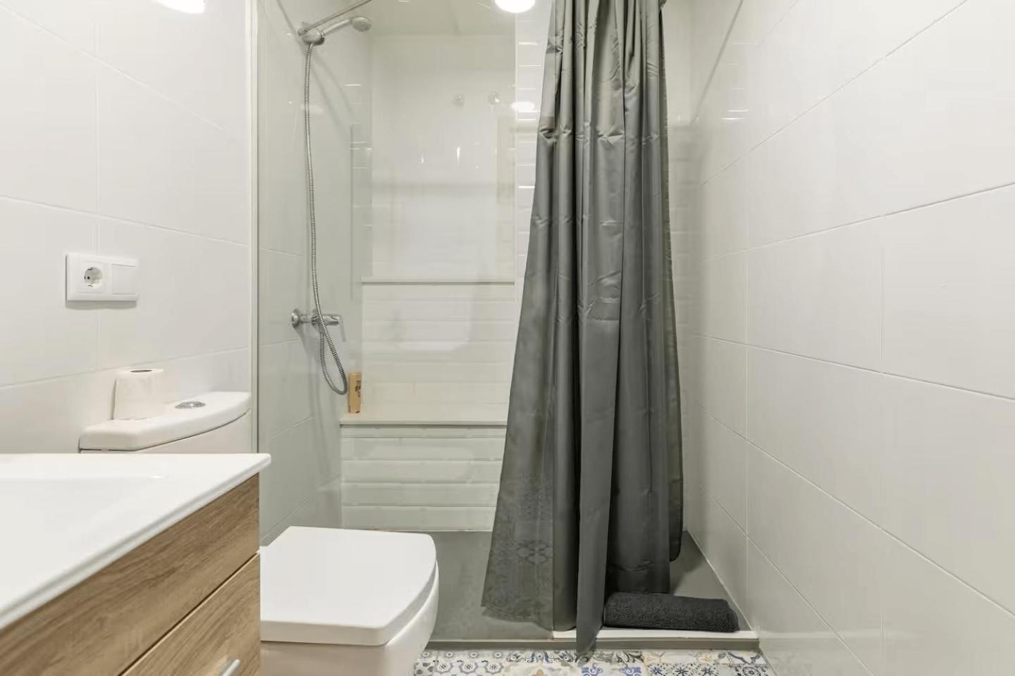 Apartamento Vivienda junto a Ruzafa / 6 PAX Valencia Exterior foto